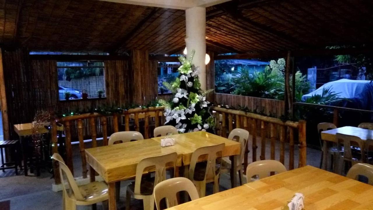 Villa Peralta Inn Donsol Exterior foto